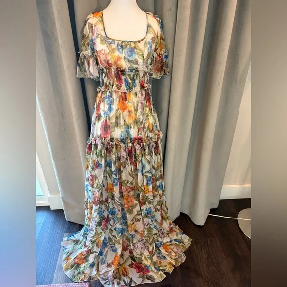 chinese dress ladies DOLCE & GABBANA Spring 1997 Vintage Floral Silk Lingerie Maxi Dress –  VINTAGE VON WERTH